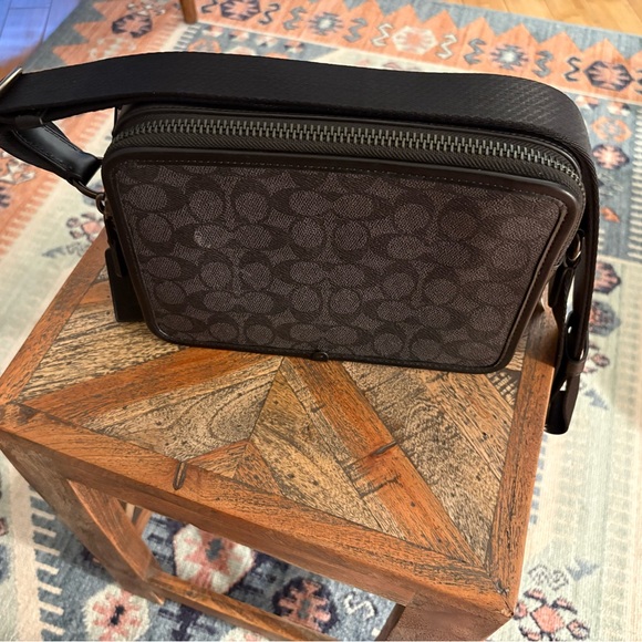 Men´s Black Leather Crossbody Bag